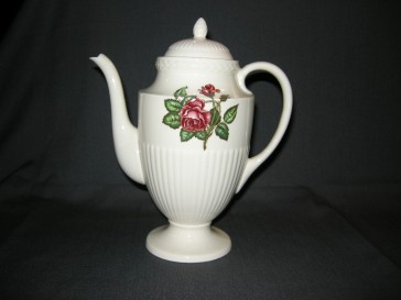 Wedgwood Moss Rose koffiepot