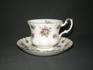 Royal Albert Sweet Violets kop & schotel groot