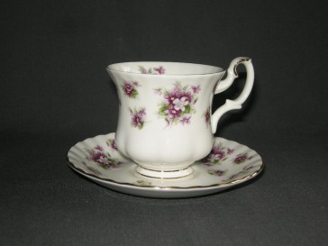 Royal Albert Sweet Violets kop & schotel klein