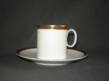 Thomas Medaillon bruin - goudkleurige decorrand kop & schotel