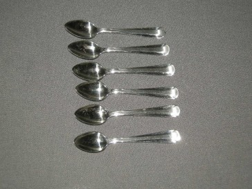 Sola edelstaal model 1400 Hetty likeurlepeltjes 9 cm.