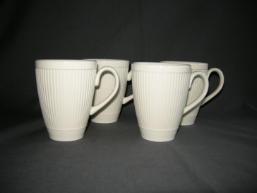 Wedgwood Windsor mokken met vlek op oor