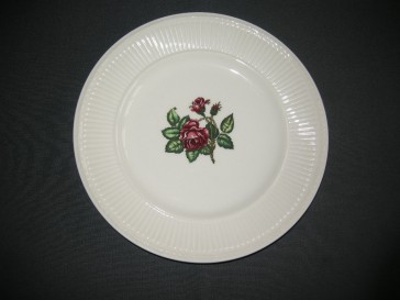 Wedgwood Moss Rose ontbijtbord O23 cm.