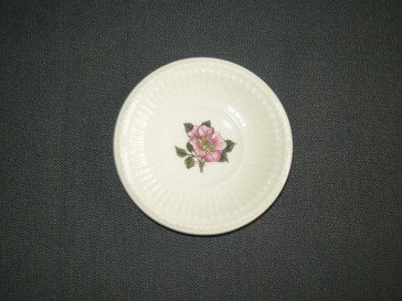 Wedgwood Briar Rose petit-fourbordje doorsnee 8 cm