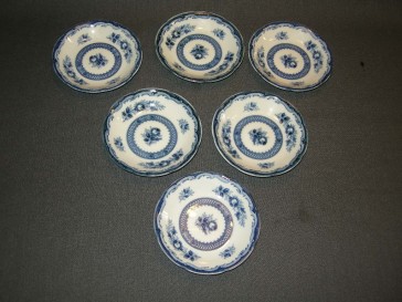 Blue Rose petit-four set