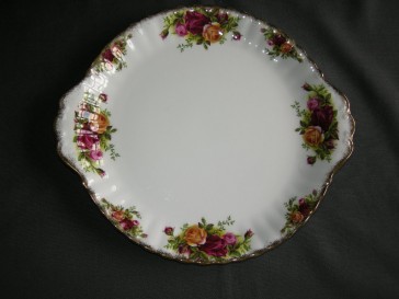 Royal Albert Old Country Roses presenteerschaal 26 x 23 cm.