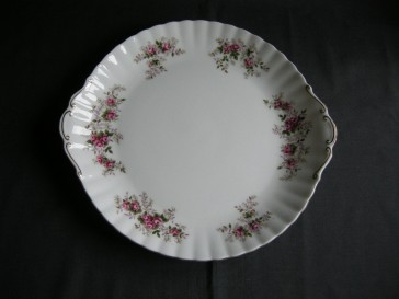 Royal Albert Lavender Rose gebakschaal / presenteerschaal 31 x 28,5 cm.