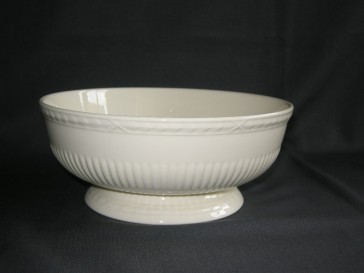 Royal Creamware Recamier saladeschaal