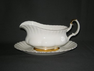 Royal Albert Val d'Or sauskom + onderschotel