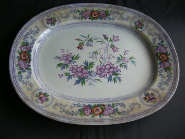 C.M. & S Campanula schaal 44,5 cm.