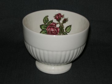 Wedgwood Moss Rose (suiker) schaaltje doorsnee 9,5 cm.