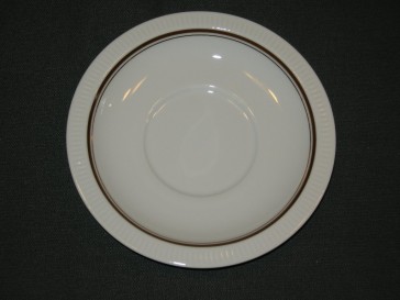 Arzberg Cannelee wit met bruin + goudkleurig randje schotel O13,7 cm.