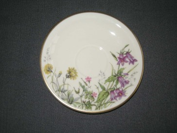 Krautheim Wiesengrund & Bergeshöh'n schotel O13 cm. decor H