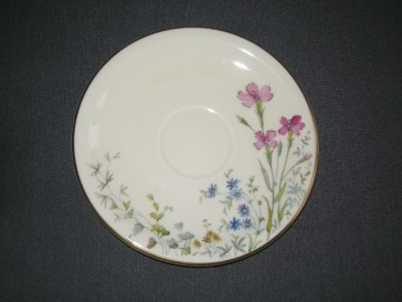 Krautheim Wiesengrund & Bergeshöh'n schotel O15 cm. decor Studentennelke