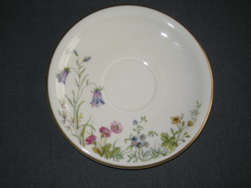 Krautheim Wiesengrund & Bergeshöh'n schotel O16,7 decor K