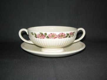 Wedgwood Briar Rose soepkop en schotel