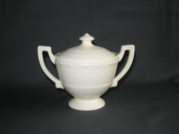 Royal Creamware Recamier suikerpot