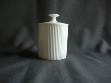 Royal Porcelain Cannelee wit suikerpot