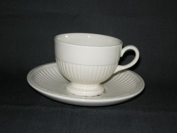 Wedgwood Conway theekop & schotel / lage koffiekop & schotel doorsnee kopje 8 cm