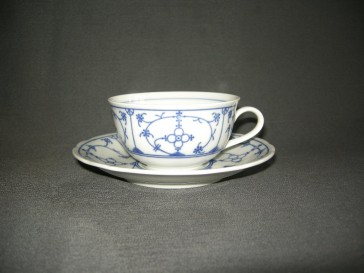 Winterling Blau Saks theekop & schotel, schulprand