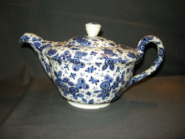 Societe Ceramique Beatrix theepot met beschadiging 2.