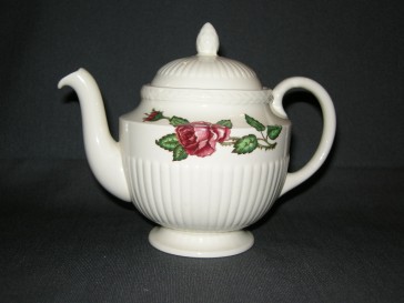 Wedgwood Moss Rose klein theepotje