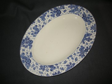 Societe Ceramique Beatrix vleesschaal 33 cm. 