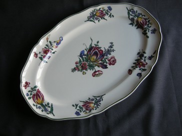 Villeroy & Boch Alt Strassburg nieuw stempel vleesschaal 40 x 25,5 cm. tulp