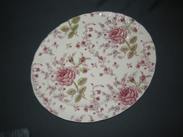 Johnson Bro's Rose Chintz vleesschaal 29,5 x 24,5 cm.