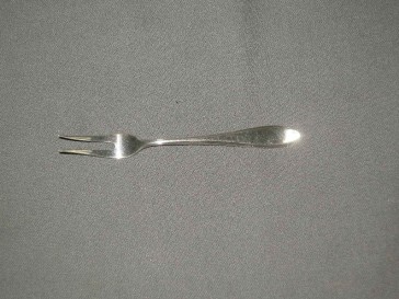 Keltum P8 puntfilet vleesvorkje 13 cm.