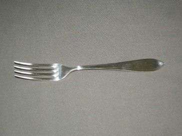 Nieuwpoort verzilverd puntfilet vork 20,5 cm.