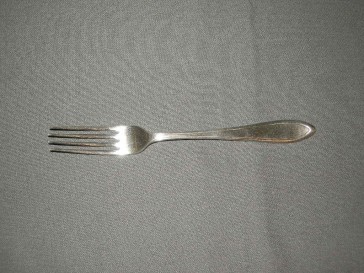 Keltum P2 Enkel puntfilet verzilverd vork 20,5 cm.
