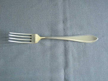 Gero verzilverd model 618 puntfilet vork 20,5 cm. met logo KLM