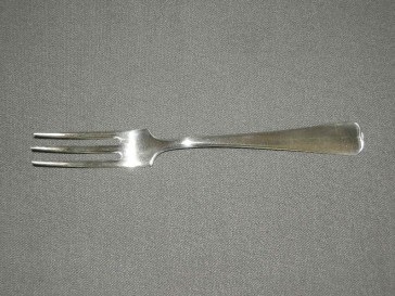 Gero verzilverd model 20 Haags Lofje vork 3-tand 18,5 cm.