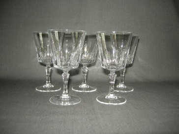 Kristal d'Arques schuine kelk witte wijnglazen