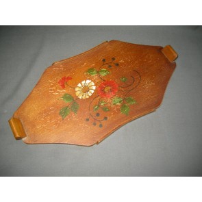 dienbladen 002. hout met bloemdecor