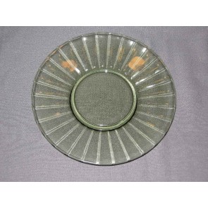 glas - kristal donkergroen 008. bord O20 cm.