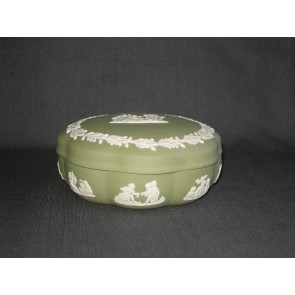 Wedgwood Jasperware groen 012. dekseldoosje