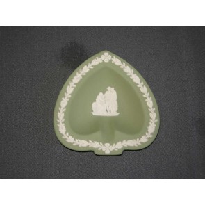 Wedgwood Jasperware groen 019. schaaltje schoppen