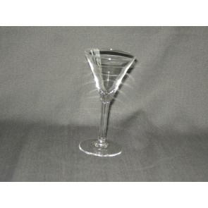 gebruikt glas / kristal glazen 020. 5 borrelglaasjes