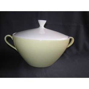 Royal Sphinx pastel geel 023. dekschaal Charmant