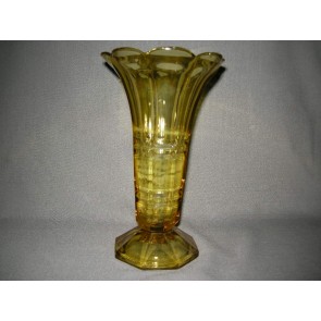 gebruikt glas - kristal geel 030. vaas