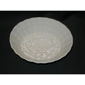 diverse puddingvormen 045. Societé Ceramique fruit 19,5 x 16 x 7,5 cm.