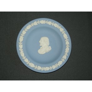 Wedgwood Jasperware blauw 037. bordje O11,1 cm. William Shakespeare