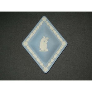 Wedgwood Jasperware blauw 081. schaaltje ruiten