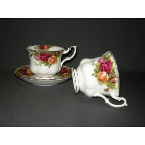 Royal Albert Old Country Roses kop & schotels groot sleets