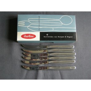 van Kempen & Begeer edelstaal S17 Jeunesse mesjes 17,8 cm.