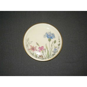 Krautheim Wiesengrund & Bergeshöh'n petit-fourbordje O10 cm. paarse bloem