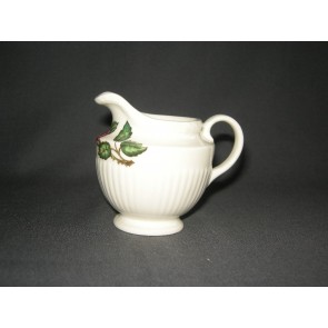 Wedgwood Moss Rose roomkannetje