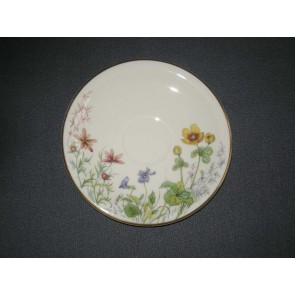 Krautheim Wiesengrund & Bergeshöh'n schotel O15 cm. decor Dotterblume